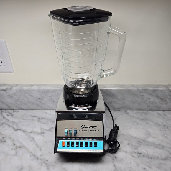 VTG Osterizer Dual Range Pulse Matic Blender 657-01A Chrome Black Glass Pitcher